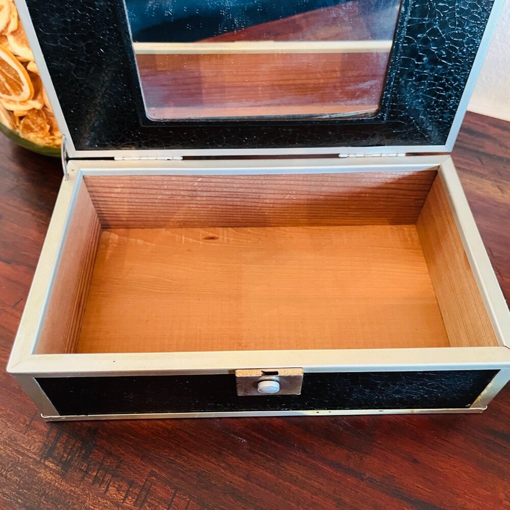 Antique 1920s Box Wood Metal Leather Floral Grandma Cottagecore Americana Histor - Picture 11 of 15